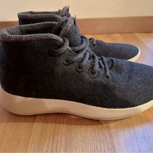 Allbirds Women’s Wool Runner-up mizzles size 10, like new, Tuke Jo (cream sole)